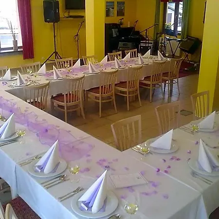 Hotel Petra 3*